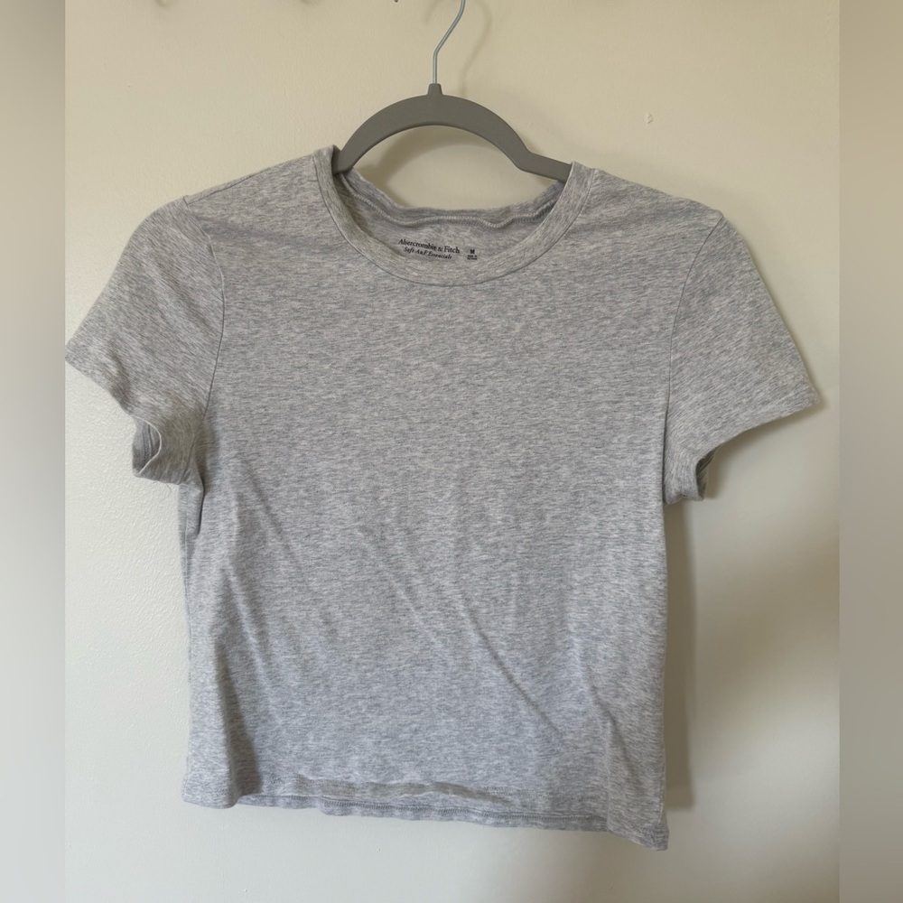 Abercrombie Gray Baby Tee